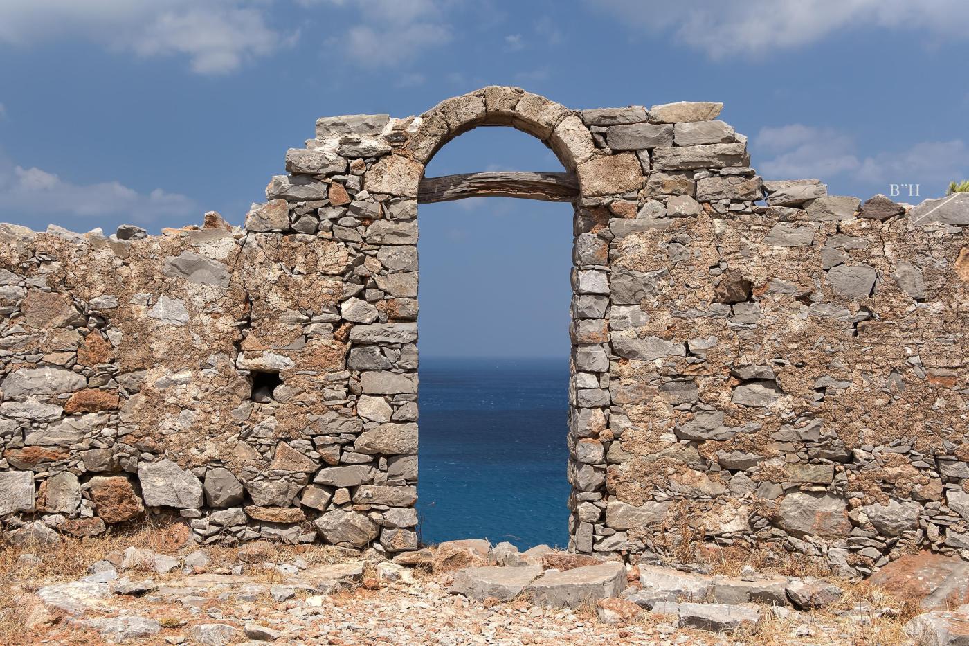 ruins of ancient wall