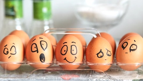 eggs with different emotions faces