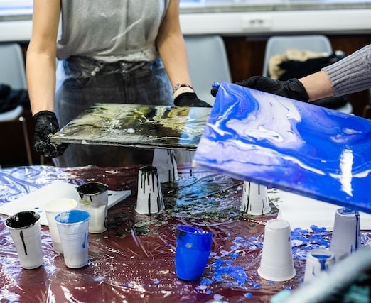 art therapy class with therapist, people painting