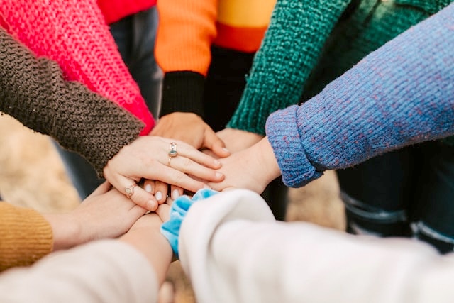 How Can You Mend a Broken Heart After Losing a Child? We're never alone. Holding hands How Can You Mend a Broken Heart After Losing a Child? We're never alone. Holding hands