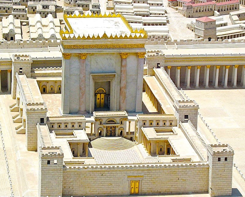 The holy temple in Jerusalem, the Beit Hamikdash, 9 Av, 3 weeks, ninth av, three weeks, mourning, grief , shiva